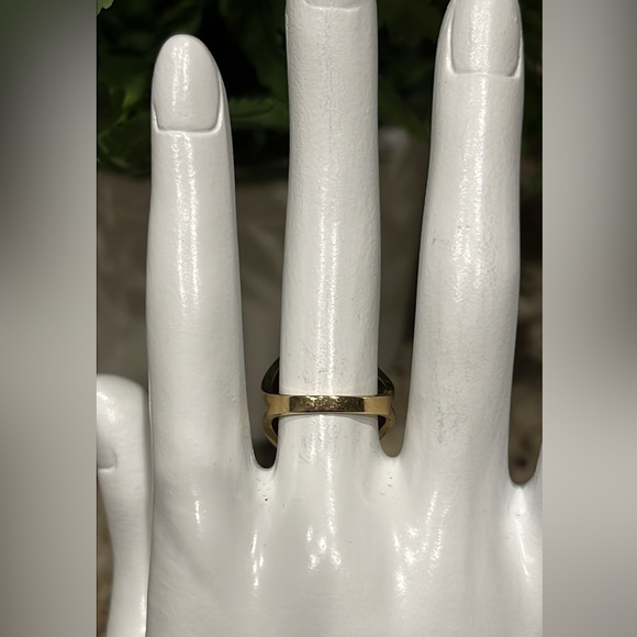 Solid 14K “Forever Gold” Cigar Band Ring - Picture 5 of 10